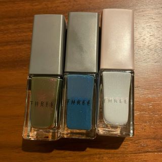 スリー(THREE)のTHREE ネイルポリッシュ　３本セット♡(マニキュア)