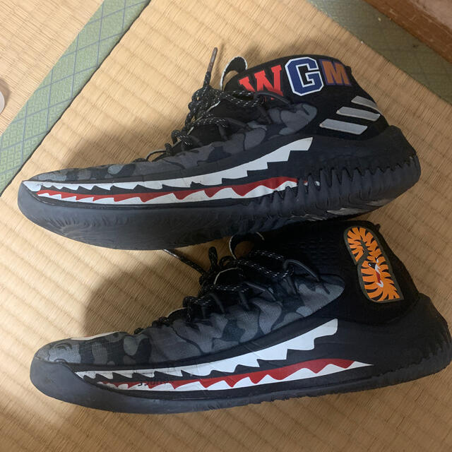 adidas(アディダス)のDAME4 A BATHING APE 27 adidas バスケットボール メンズの靴/シューズ(スニーカー)の商品写真