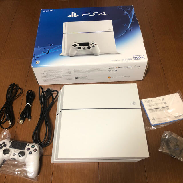 PlayStation4(プレイステーション4)のSONY PlayStation4 本体 CUH-1200AB02 エンタメ/ホビーのゲームソフト/ゲーム機本体(家庭用ゲーム機本体)の商品写真