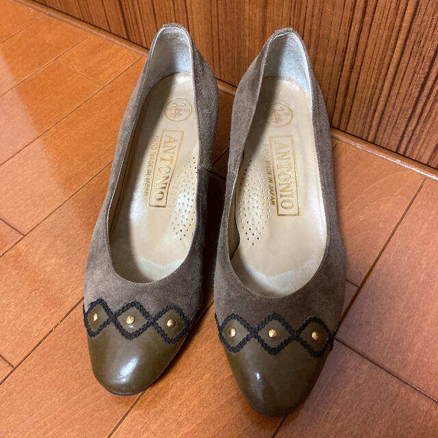 【ANTONIO】ブラウンスエードパンプスhand made in Japan レディースの靴/シューズ(ハイヒール/パンプス)の商品写真