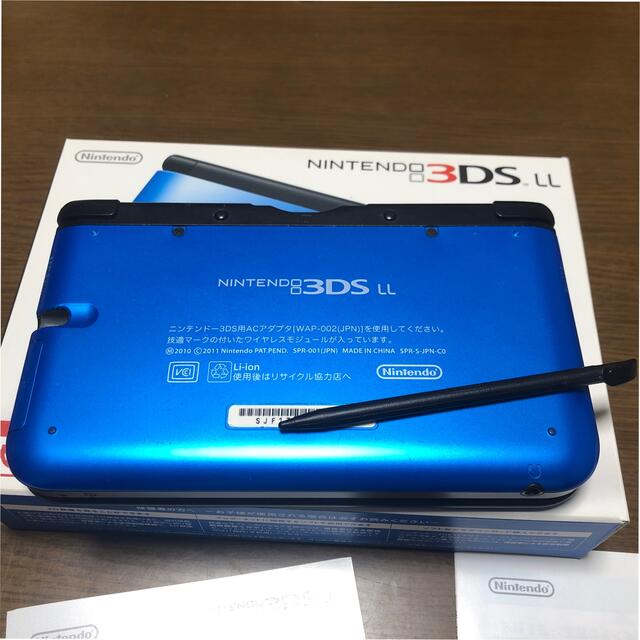 Nintendo 3DS LL 本体ブルー/ブラック