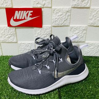 ナイキ(NIKE)のNIKE ナイキ　スニーカー　24cm(スニーカー)