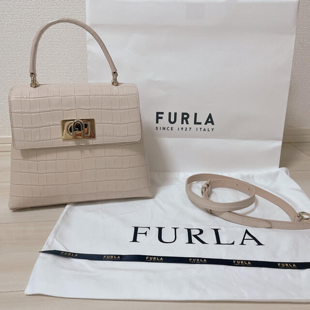 FURLA 1927 ハンドバッグ S Nero Ballerina I -