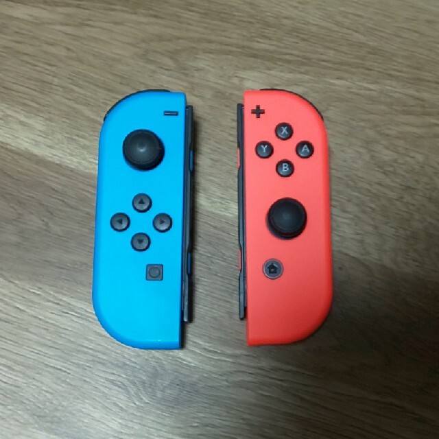 Nintendo JOY-CON (L)/(R) ネオンブルー/ネオンレッド