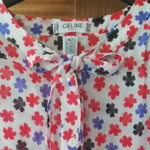 celine(セリーヌ)のオールドセリーヌ　CELINE ブラウス 花柄　クリーニング済 レディースのトップス(シャツ/ブラウス(半袖/袖なし))の商品写真
