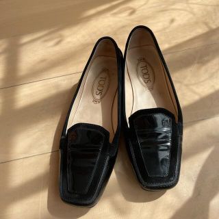 トッズ(TOD'S)のTOD'S(トッズ) ローファー  36 1/2  レディース (ローファー/革靴)