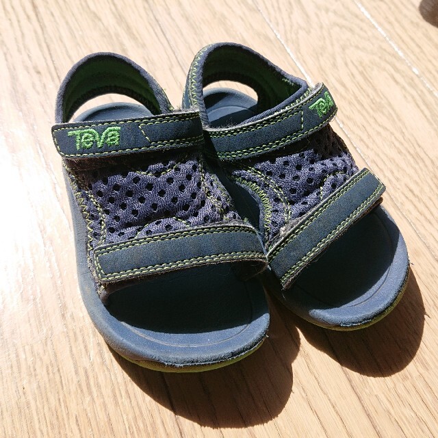 Teva(テバ)のTeva キッズ サンダル 14cm キッズ/ベビー/マタニティのベビー靴/シューズ(~14cm)(サンダル)の商品写真