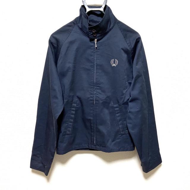 FRED PERRY(フレッドペリー)のフレッドペリー サイズS メンズ ネイビー メンズのジャケット/アウター(ブルゾン)の商品写真