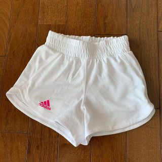 アディダス(adidas)のアディダス、ショートパンツ(ショートパンツ)