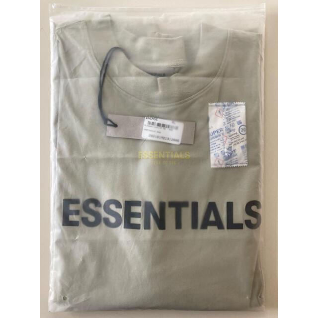 FEAR OF GOD(フィアオブゴッド)のESSENTIALS FOG ロンT sage XL メンズのトップス(Tシャツ/カットソー(七分/長袖))の商品写真