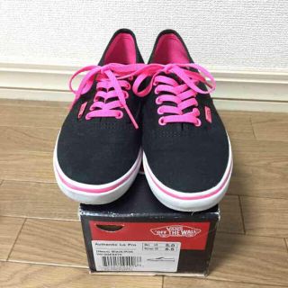 ヴァンズ(VANS)の美品✩海外限定モデルVANS Authentic Lo Pro Black(スニーカー)