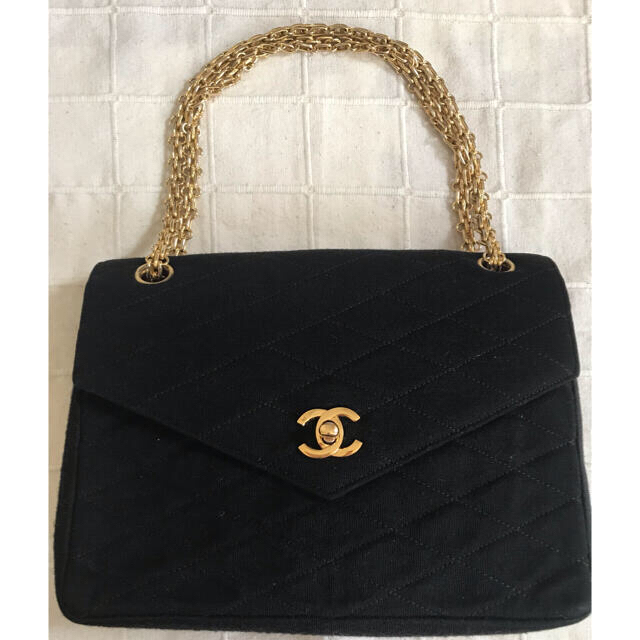 CHANEL(シャネル)のシャネル　ヴィンテージ　コットン　ジャージー　マトラッセ レディースのバッグ(ショルダーバッグ)の商品写真