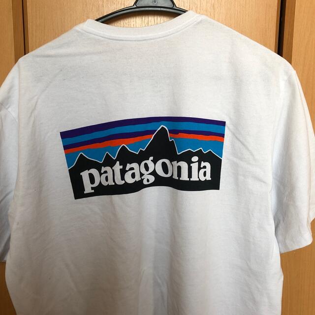 patagonia(パタゴニア)のパタゴニアTシャツP6ロゴ メンズのトップス(Tシャツ/カットソー(半袖/袖なし))の商品写真