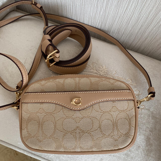 COACH(コーチ)のコーチ　ショルダーバック、ウエストポーチ レディースのバッグ(ショルダーバッグ)の商品写真