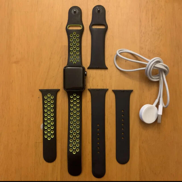 Apple Watch(アップルウォッチ)のapple watch series3 38mm アルミニウムケース メンズの時計(腕時計(デジタル))の商品写真