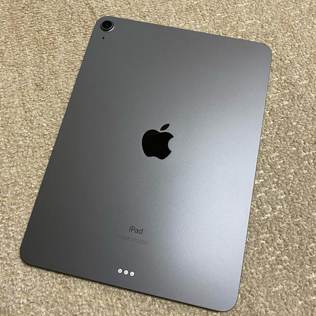 Apple(アップル)の美品 iPad Air 4 10.9 Wi-Fi 256GB グレイ スマホ/家電/カメラのPC/タブレット(タブレット)の商品写真