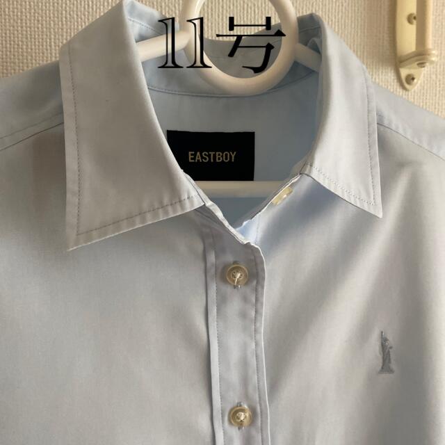 EASTBOY(イーストボーイ)のイーストボーイ　ワイシャツ　水色 レディースのトップス(シャツ/ブラウス(長袖/七分))の商品写真