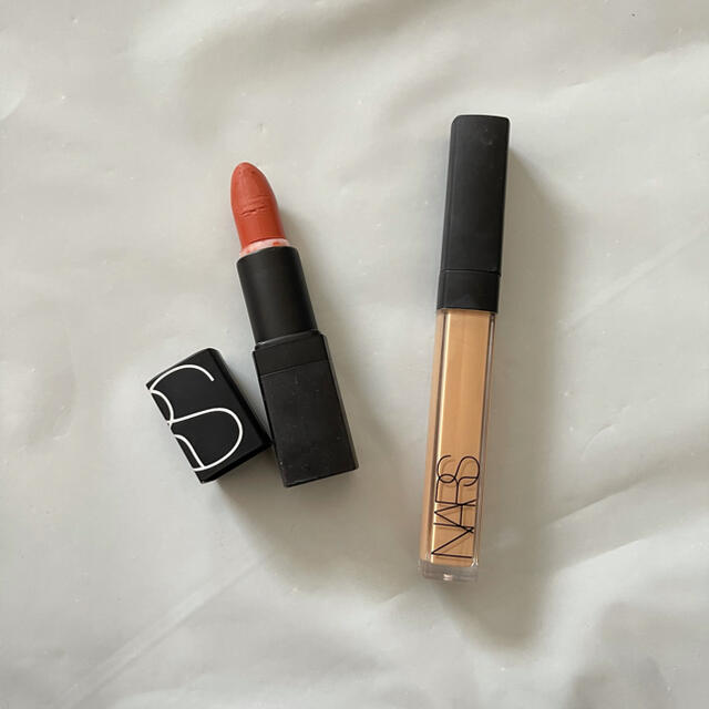 NARS(ナーズ)のNARS 口紅とコンシーラー2点セット コスメ/美容のベースメイク/化粧品(コンシーラー)の商品写真