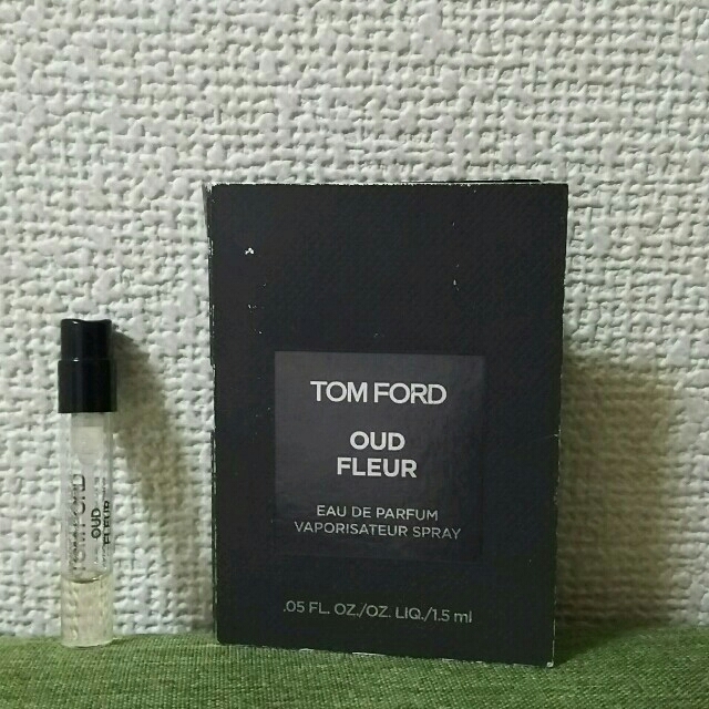 TOM FORD(トムフォード)のTom Ford  Oud Fleur  サンプル コスメ/美容の香水(香水(女性用))の商品写真