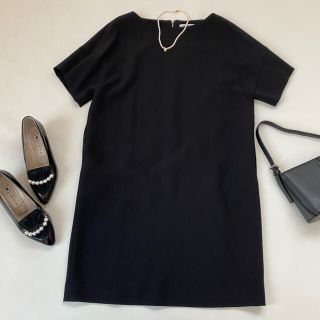 アドーア(ADORE)の美品✨アドーア ジョーゼットワンピース  黒 ブラック 日本製 春服夏服(ひざ丈ワンピース)