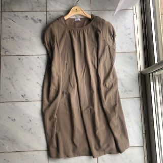 ブルネロクチネリ(BRUNELLO CUCINELLI)のブルネロクチネリ　ワンピース　モニーレ装飾　MーL モカベージュ　２枚セット　(ひざ丈ワンピース)