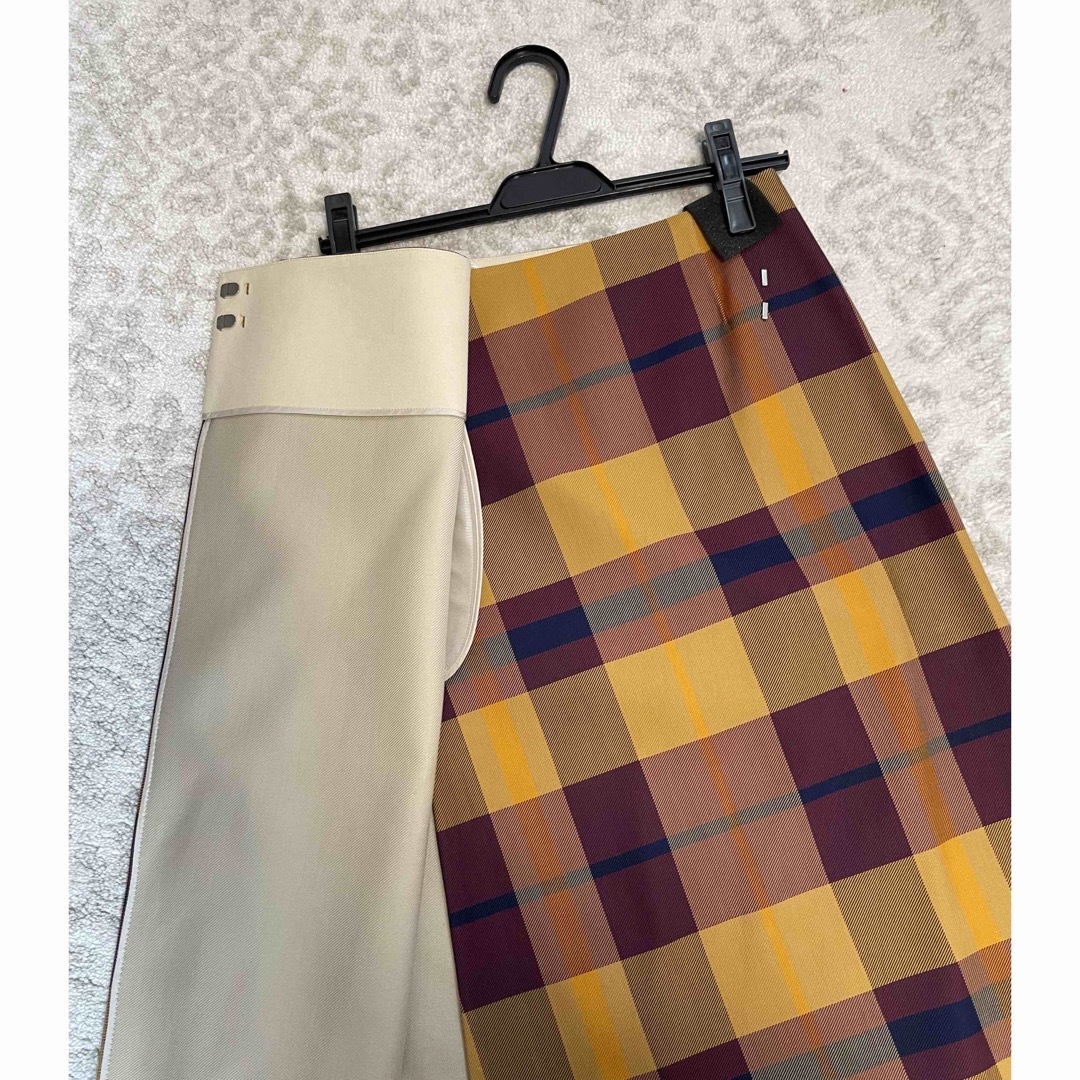 Drawer(ドゥロワー)の新品未使用品　Drawer チェックダブルフェイスラップスカート レディースのスカート(ひざ丈スカート)の商品写真