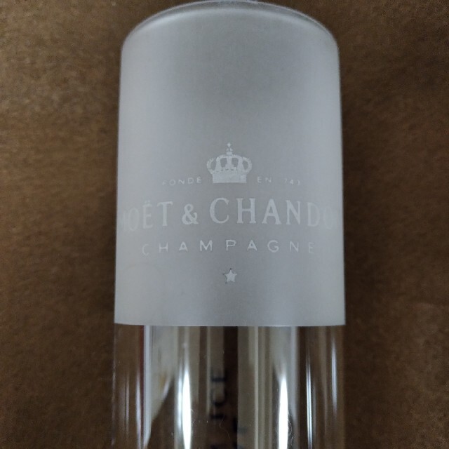 MOËT & CHANDON(モエエシャンドン)の(非売品)(美品)モエ-エ-シャンドン-ネクターアンペリアルオンアイスグラス2 インテリア/住まい/日用品のキッチン/食器(グラス/カップ)の商品写真