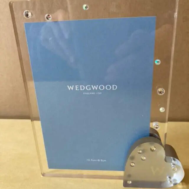 WEDGWOOD(ウェッジウッド)のWEDGEWOOD  ブリスタイムピクチャーフレーム キッズ/ベビー/マタニティのメモリアル/セレモニー用品(フォトフレーム)の商品写真