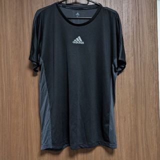 アディダス(adidas)のアディダス　Tシャツ　XLサイズ(Tシャツ/カットソー(半袖/袖なし))