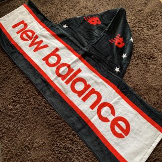 ニューバランス(New Balance)の新品未使用　new balance フード付きタオル(タオル/バス用品)