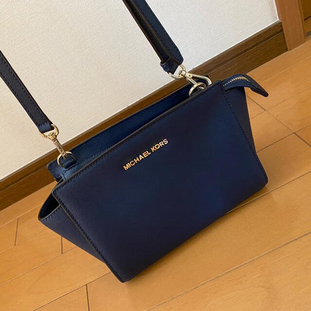 Michael Kors(マイケルコース)の【Michael KORS】ショルダーバッグ レディースのバッグ(ショルダーバッグ)の商品写真