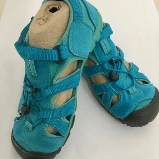 キーン(KEEN)のKEEN キーン　サンダル　22.5㎝　キッズ(サンダル)