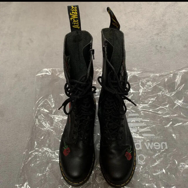 Dr.Martens(ドクターマーチン)のドクターマーチン レディースの靴/シューズ(ブーツ)の商品写真