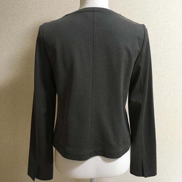 INDIVI(インディヴィ)の【超美品】INDIVI* ノーカラージャケット サイズ40 手洗い ストレッチ レディースのジャケット/アウター(ノーカラージャケット)の商品写真