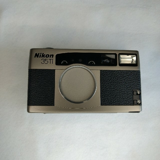 Nikon 35Ti コンパクトフィルムカメラ