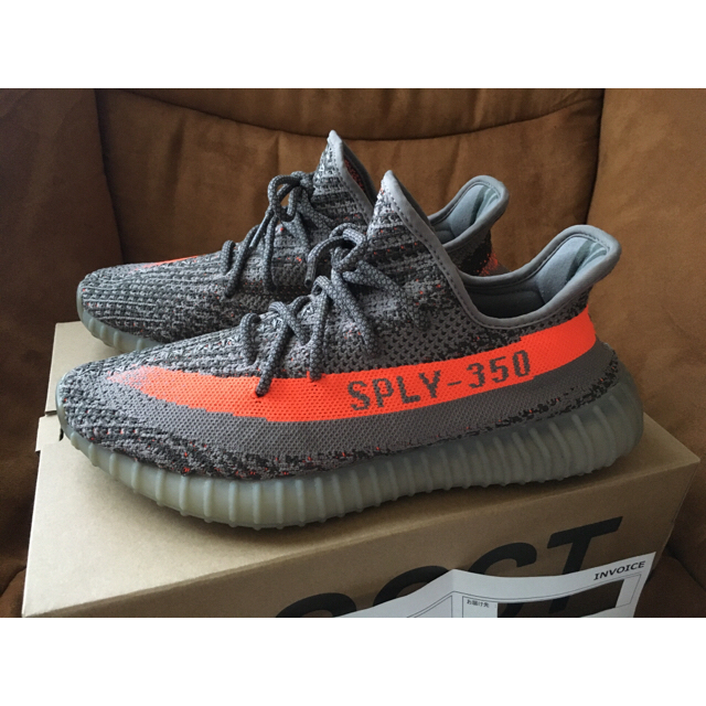 adidas(アディダス)の超美品　納品書原本　箱タグ　yeezy boost 350 V2 Beluga メンズの靴/シューズ(スニーカー)の商品写真