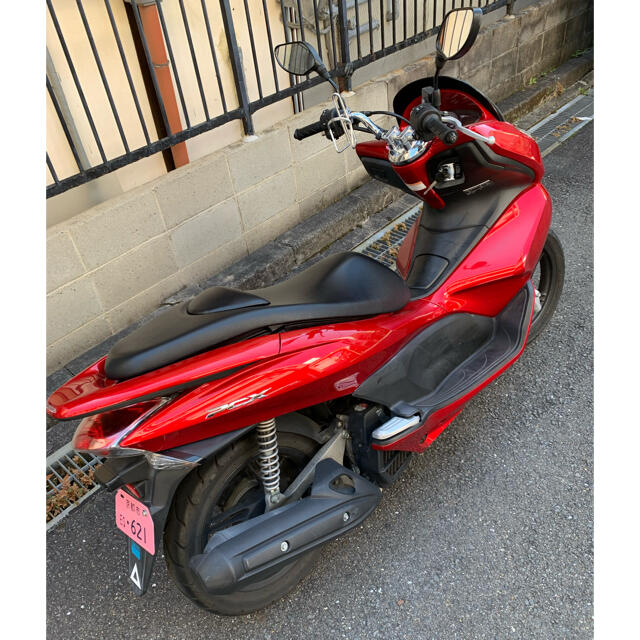 ホンダ(ホンダ)のHONDA PCX  125  JF28  通勤  通学　Uber eats！ 自動車/バイクのバイク(車体)の商品写真