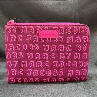 マークバイマークジェイコブス(MARC BY MARC JACOBS)の新品★MARC BY MARC JACOBSマークジェイコブス★ポーチ★ピンク(ポーチ)