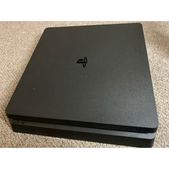 SONY PlayStation4 本体 CUH-2200AB01 ソフト付き SONY PlayStation4 本体 CUH-2200AB01 ソフト付き