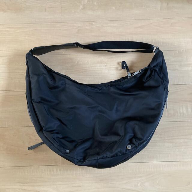 lululemon(ルルレモン)のルルレモンバック（斜め掛けもOK） レディースのバッグ(ショルダーバッグ)の商品写真