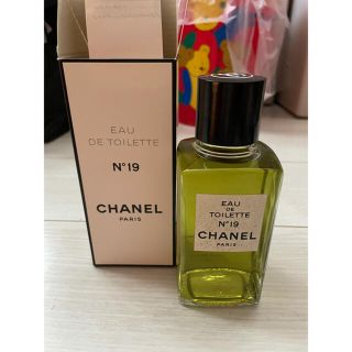 シャネル(CHANEL)のシャネル　オードトワレ 200ml 新品未使用　香水　最終値下げ(香水(女性用))