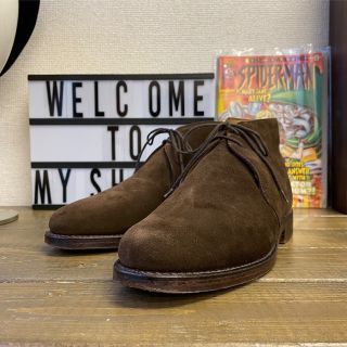 クロケットアンドジョーンズ(Crockett&Jones)の美品  ロイドフットウェア チャッカブーツ シューツリー付 61/2E 24.5(ブーツ)