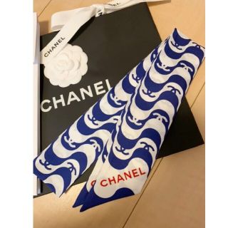 CHANEL - スカーフ♡新品CHANEL風 ビンテージ柄の通販｜ラクマ