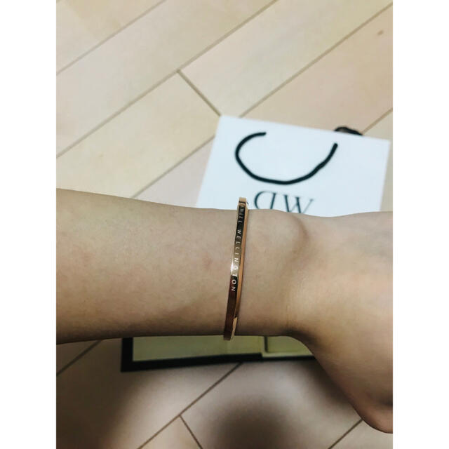 88％以上節約 Daniel Wellington バングル