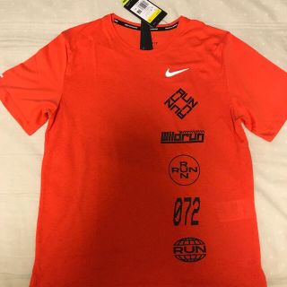 ナイキ(NIKE)のナイキ  ランニングtシャツ  S(陸上競技)