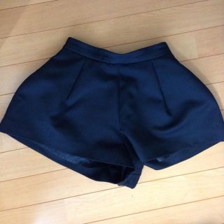 スナイデル(SNIDEL)のチューリップラインショートパンツ(ショートパンツ)