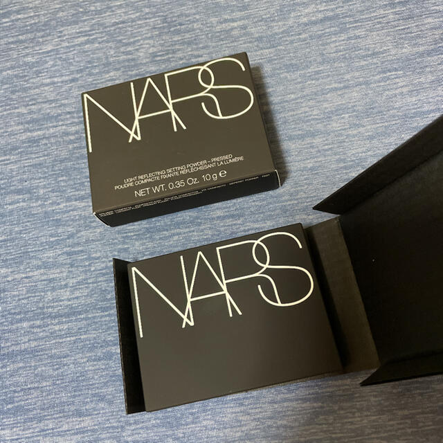 NARS(ナーズ)のNARS リフ粉 コスメ/美容のベースメイク/化粧品(フェイスパウダー)の商品写真