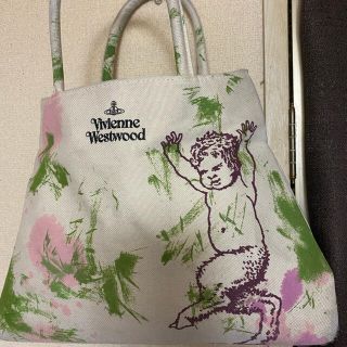 ヴィヴィアンウエストウッド(Vivienne Westwood)のヴィヴィアン  ウェストウッド　バッグ(ハンドバッグ)