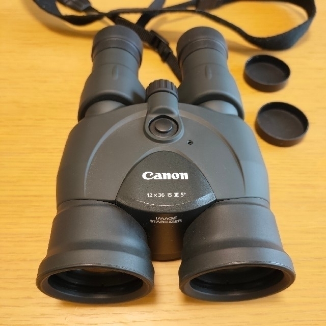 Canon  防振双眼鏡　12×36 IS Ⅲ