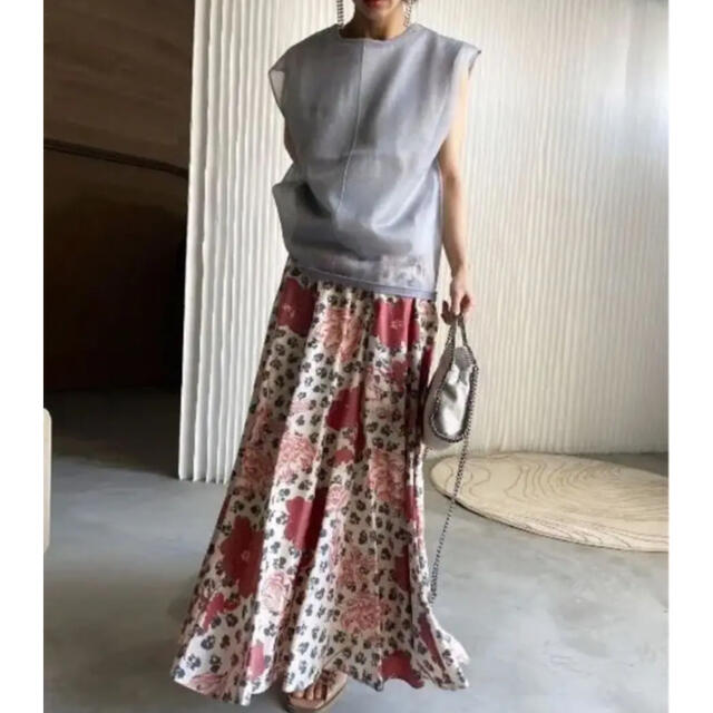 Ameri VINTAGE(アメリヴィンテージ)の可愛い花柄✨‼️AMERI❤️CHIARA MODEST FLARE SKIRT レディースのスカート(ロングスカート)の商品写真